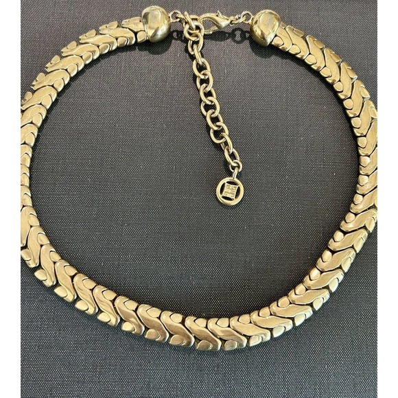 Vintage Givenchy Designer Snake Chain Collar Necklace Hi-Quality 18" Adjustable - Picture 8 of 8